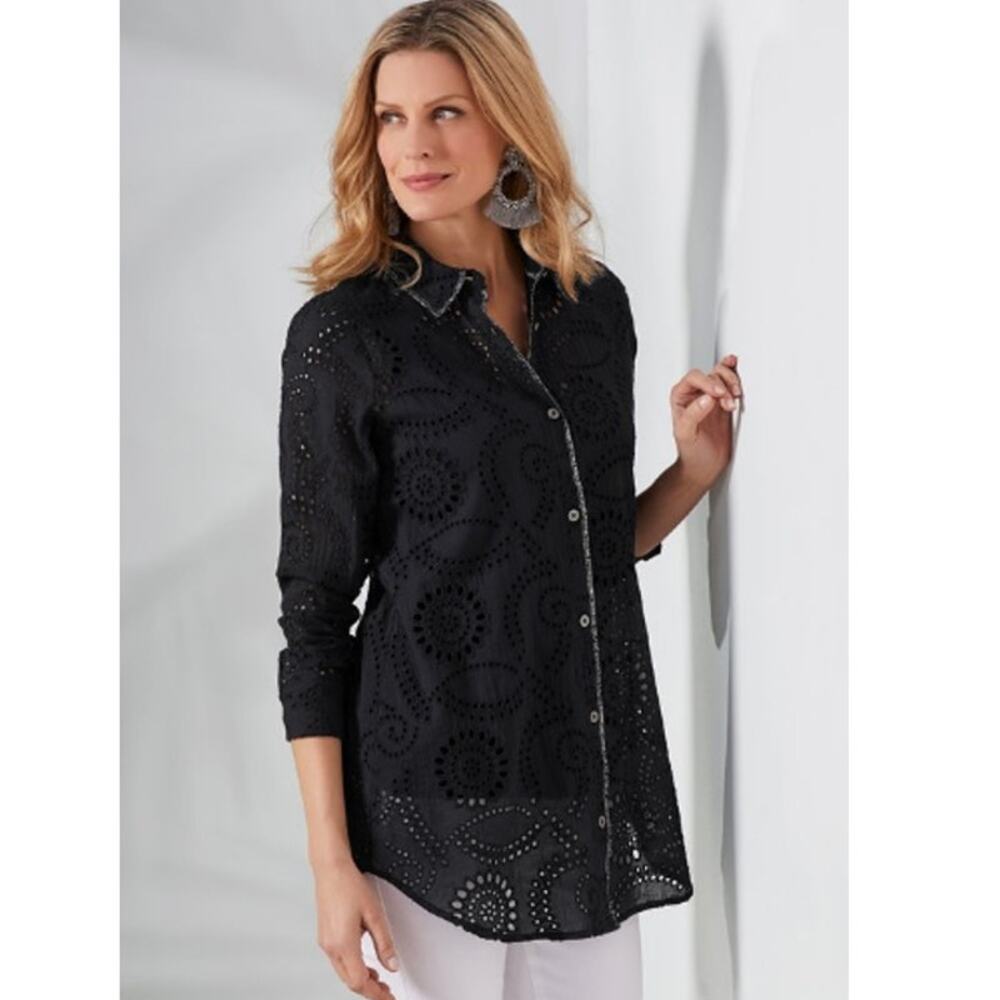 Soft Surroundings Size PL Black Eyelet Tunic Button-Up Shirt Silver Contrast